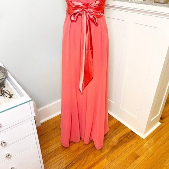 David’s Bridal Coral Halter Bridesmaid Dress Long Formal Gown 12 - Picture 7 of 11